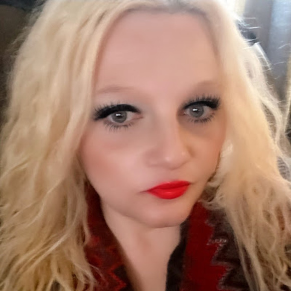 lizzyann81484